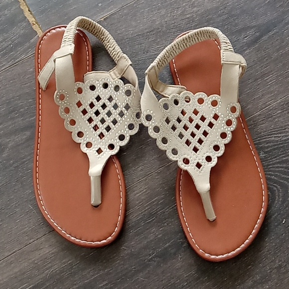 Brand new never been used sandals - Picture 1 of 4